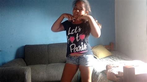 novinha dancando pelada Search